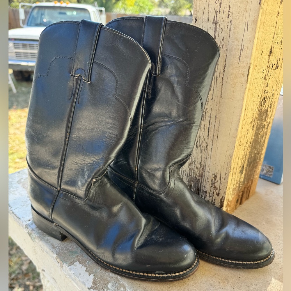 tony lama boys 5.5 B black cowboy boots